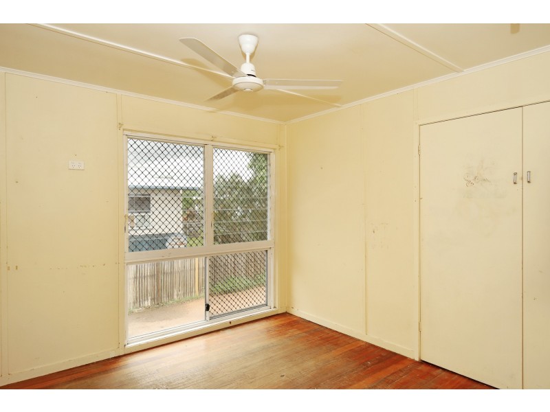 26 Hivers Street, Vincent QLD 4814