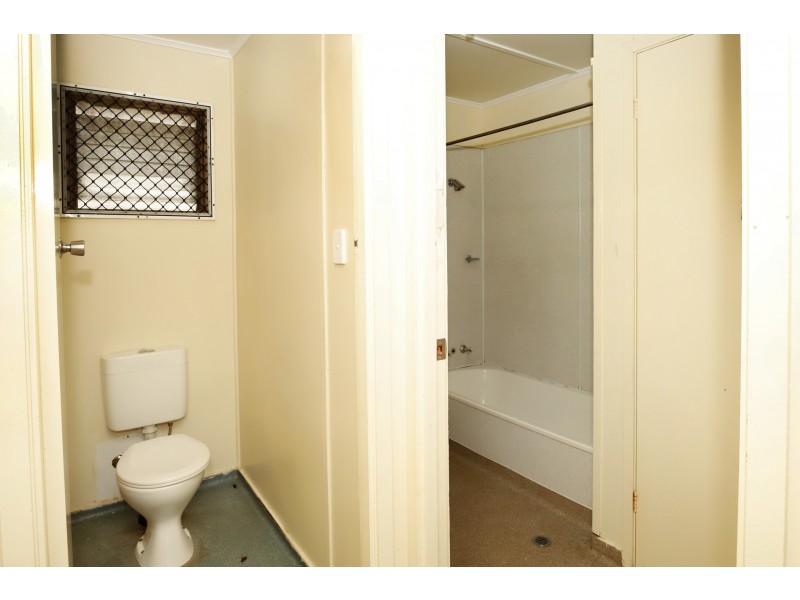 26 Hivers Street, Vincent QLD 4814