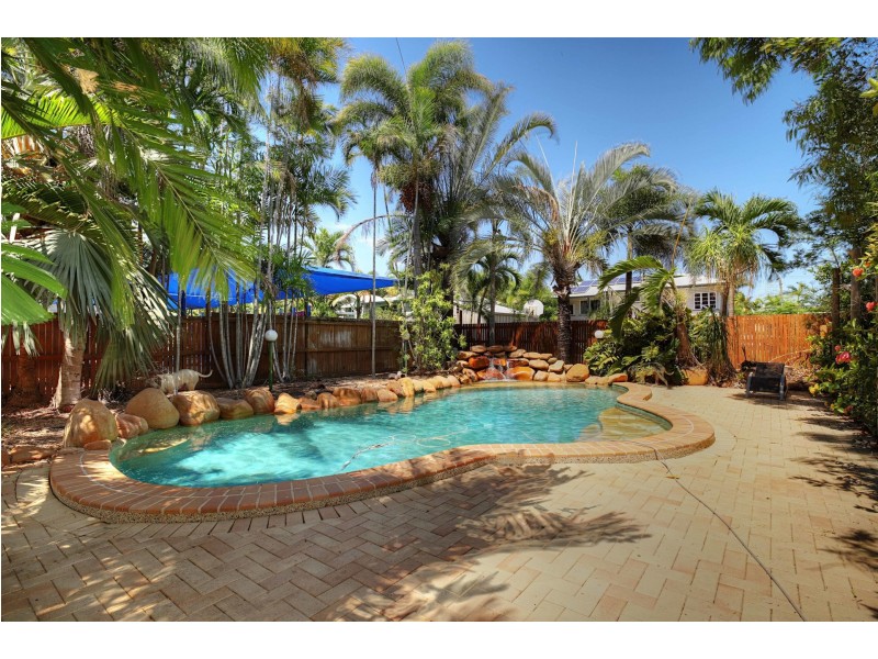 31 Latchford Street, Pimlico QLD 4812