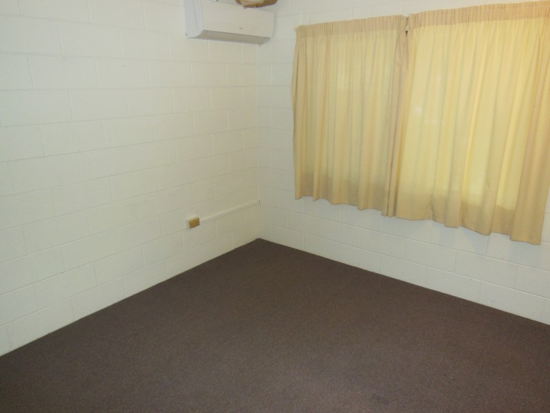 16 Chauncy Crescent, Douglas QLD 4814