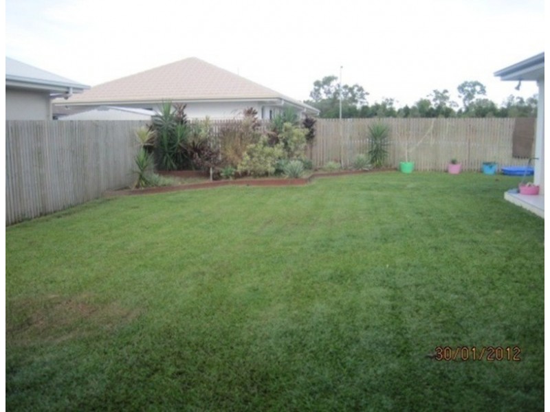 13 Capricorn Drive, Burdell QLD 4818