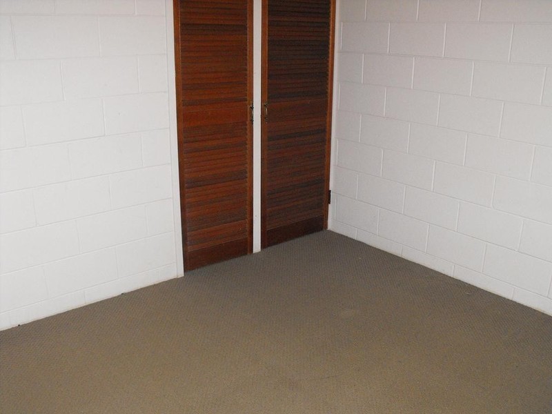 31 President Street, Kirwan QLD 4817