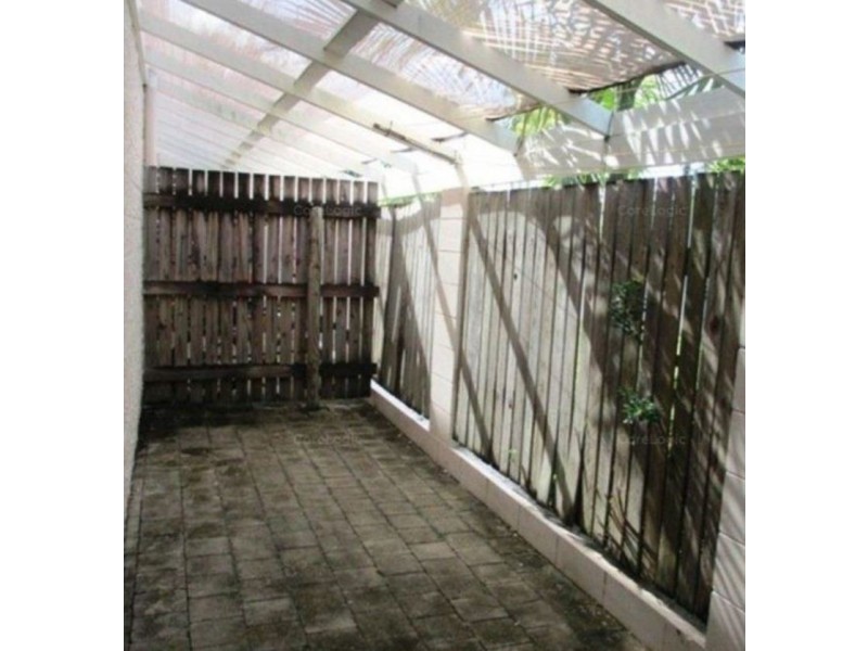 4/57 Lowth Street, Rosslea QLD 4812