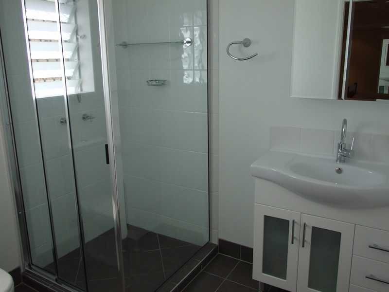 West End QLD 4810