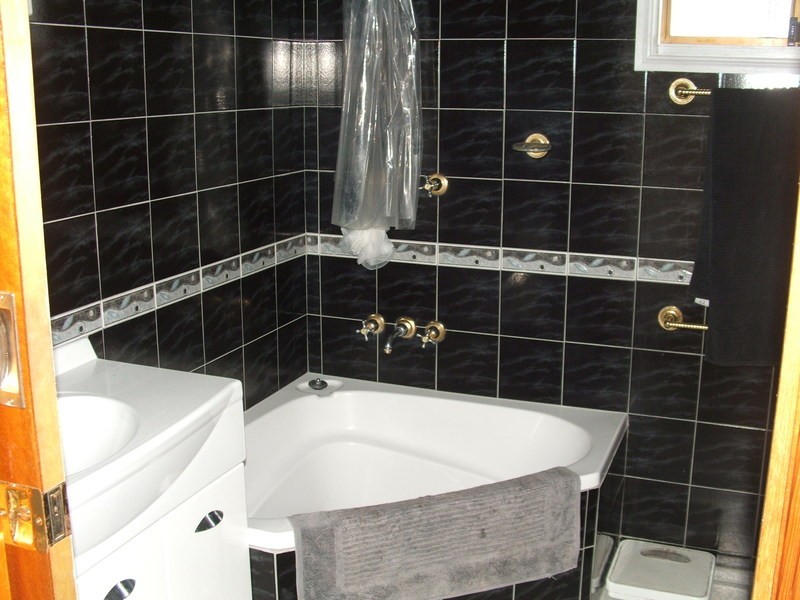 23 Julia Street, Kirwan QLD 4817