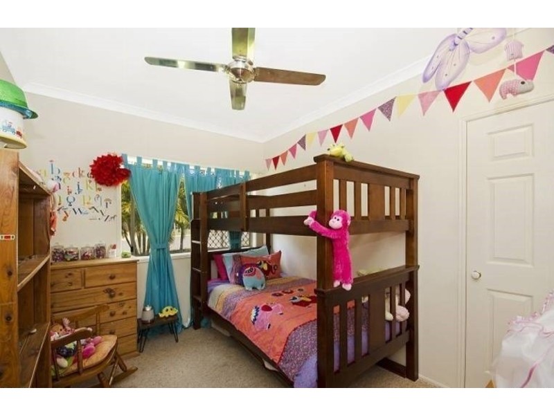 14 Mendi Drive, Bushland Beach QLD 4818