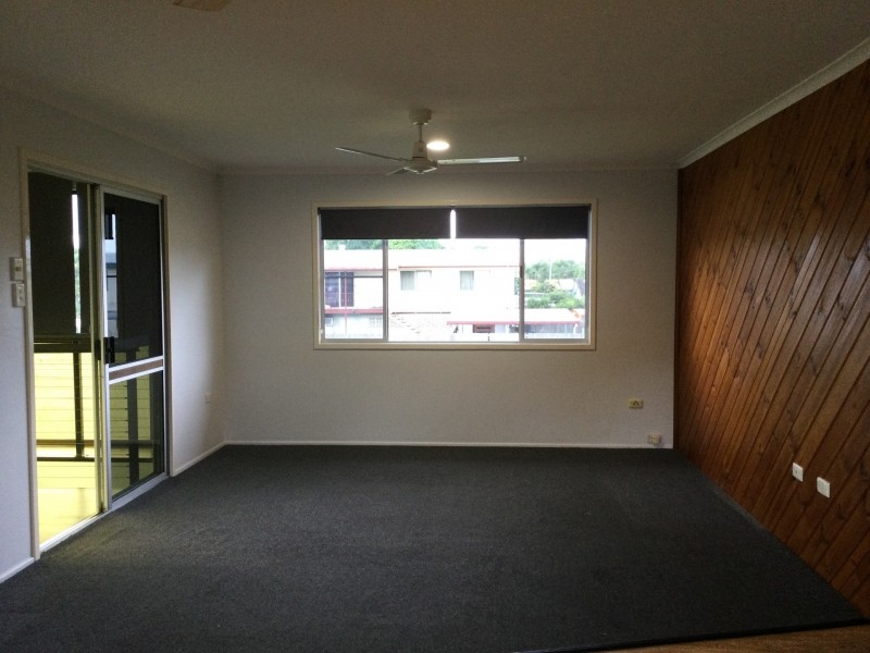 11 Hasson Street, Kirwan QLD 4817