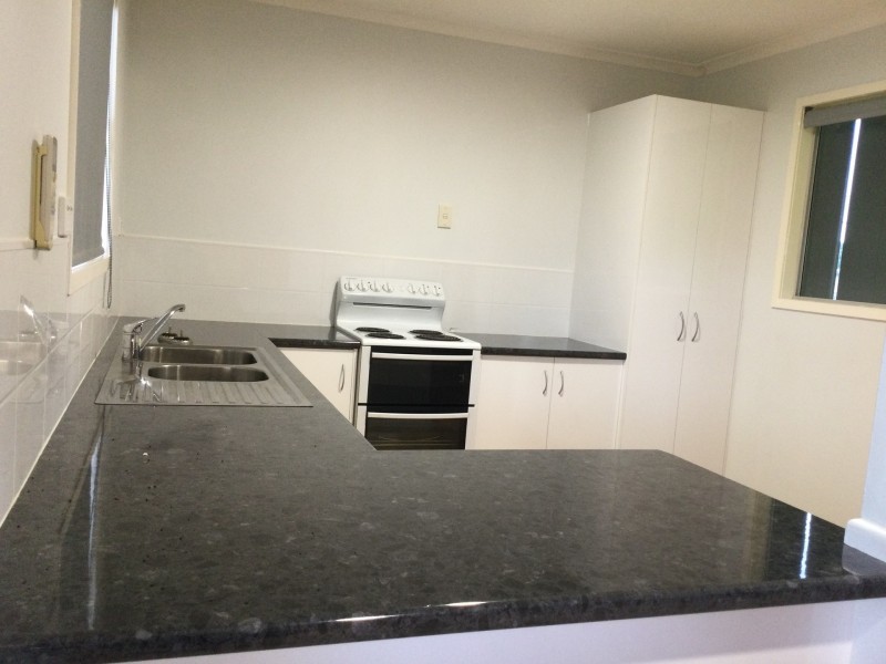 11 Hasson Street, Kirwan QLD 4817