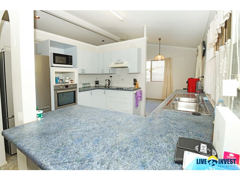 18 Deborah Street, Kelso QLD 4815