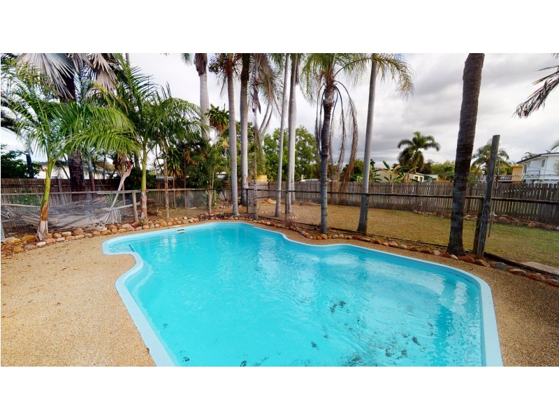 32 Champagne Crescent, Kelso QLD 4815