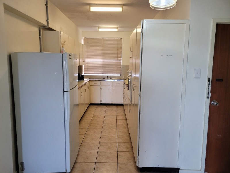 2/23a Cleveland Terrace, North Ward QLD 4810