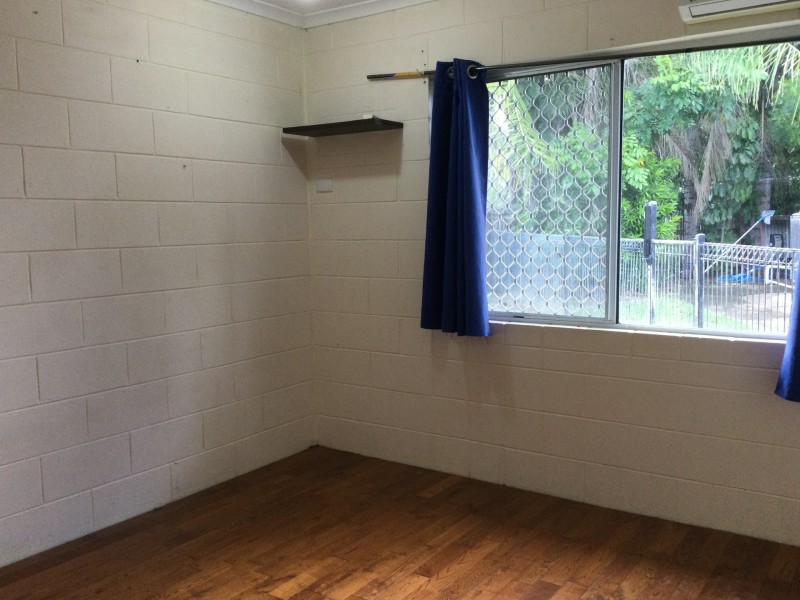 12 Chantilly Court, Rasmussen QLD 4815