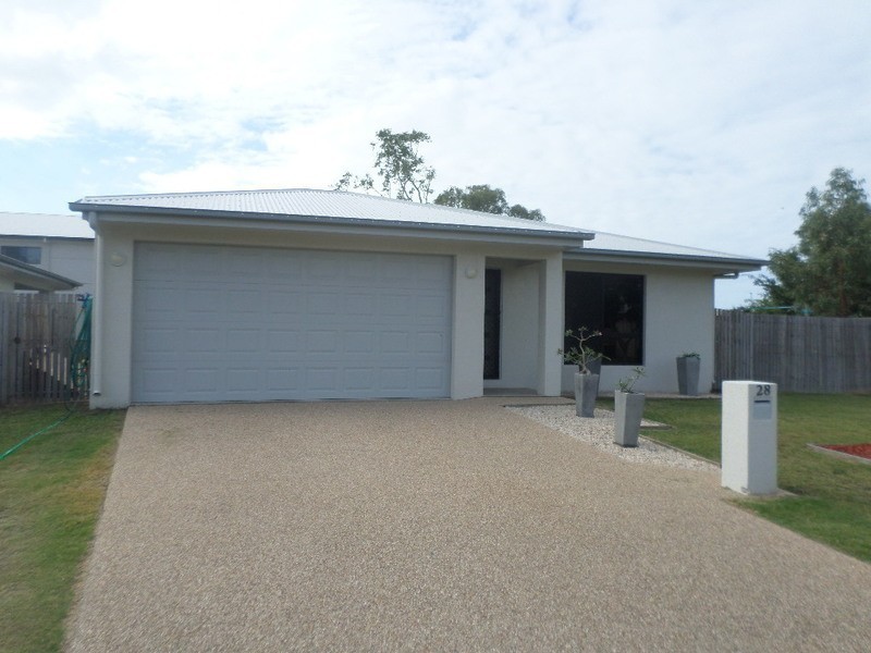 28 Garrison Court, Mount Louisa QLD 4814