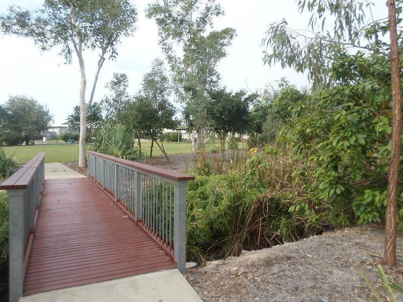 28 Garrison Court, Mount Louisa QLD 4814