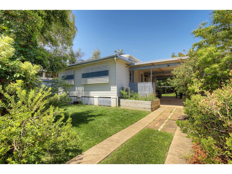 31 Latchford Street, Pimlico QLD 4812