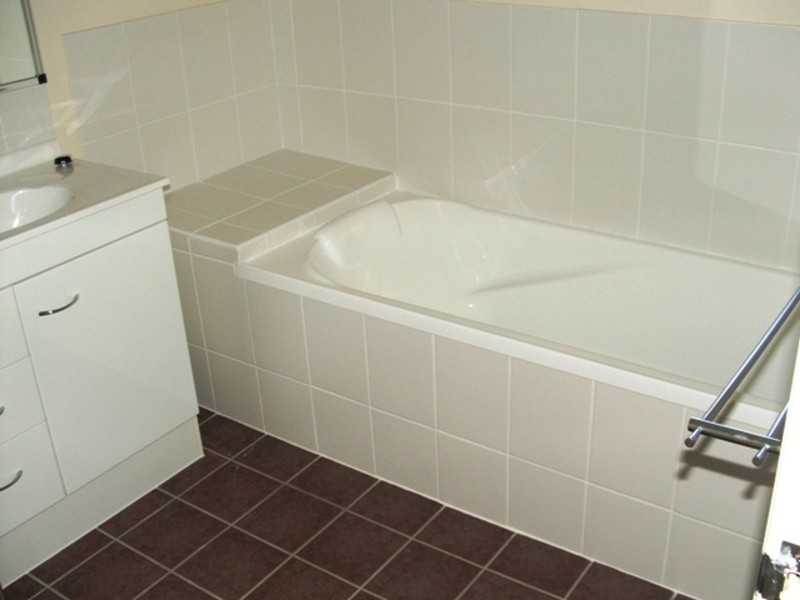 2/43  Santal Drive, Rasmussen QLD 4815