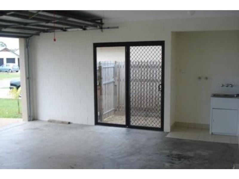 2 Shrike Court, Condon QLD 4815