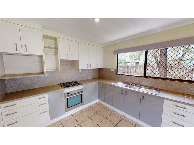 25 Samantha Street, Kelso QLD 4815