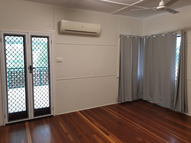 22 Haig Street, Pimlico QLD 4812