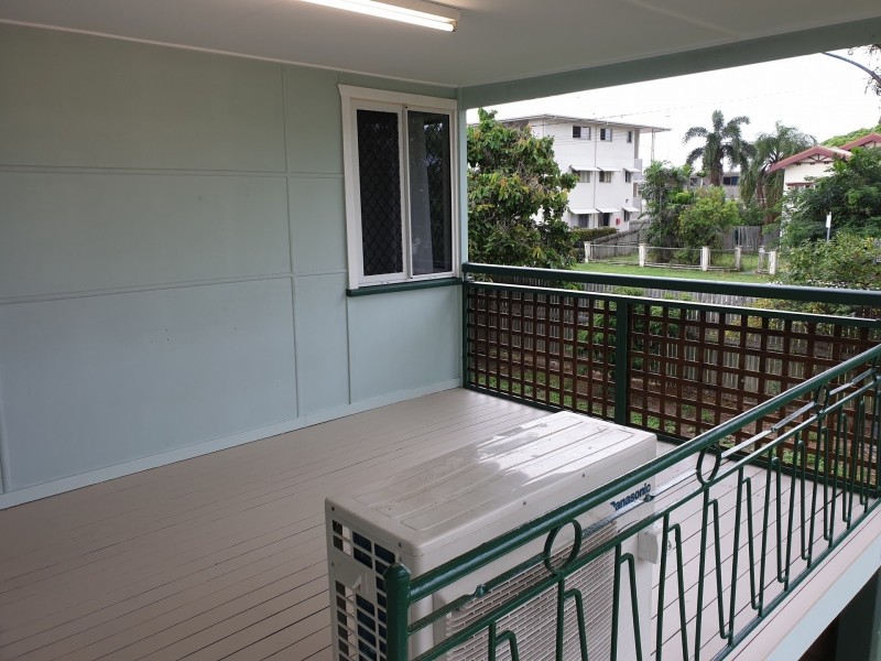 22 Haig Street, Pimlico QLD 4812