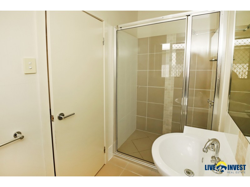 16 Derwent Circuit, Kelso QLD 4815