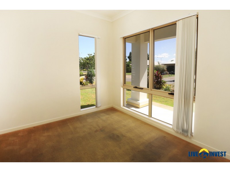 16 Derwent Circuit, Kelso QLD 4815