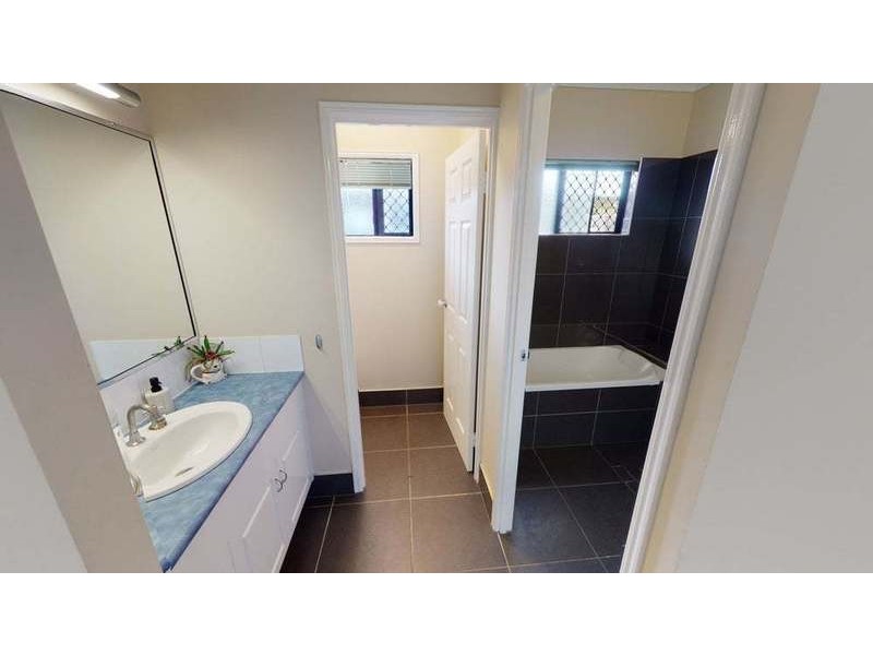 199 Greenwood Drive, Kirwan QLD 4817