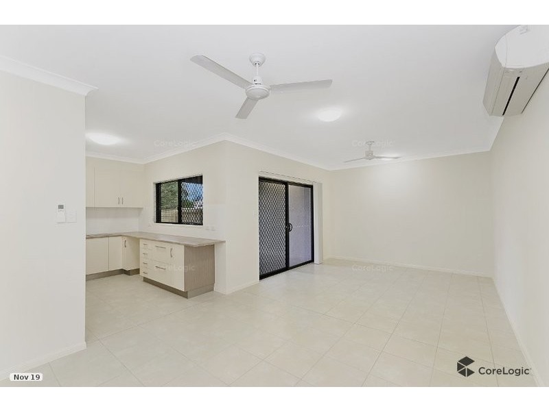 2/46 Howlett Street, Currajong QLD 4812