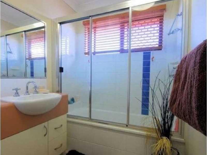 4 Nugent Court, Kirwan QLD 4817