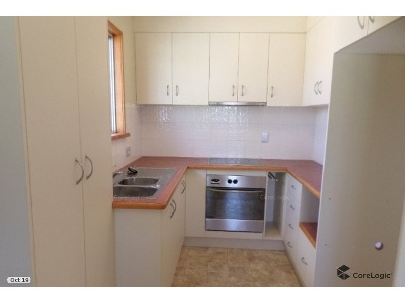 4 Banora Court, Mount Louisa QLD 4814