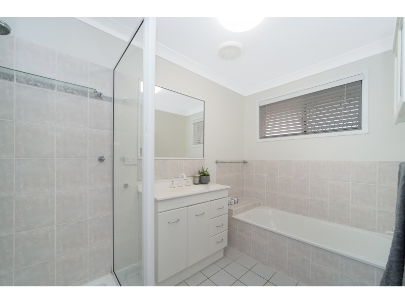 5 Madrid Court, Kirwan QLD 4817