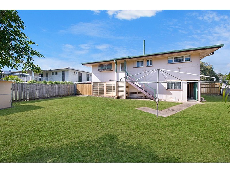 7 Riechelmann Street, Heatley QLD 4814