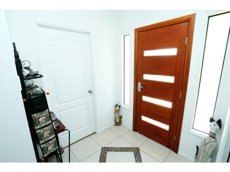 33 Dartmoor Drive, Kelso QLD 4815