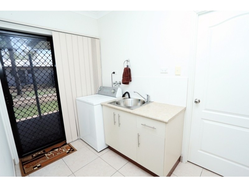 33 Dartmoor Drive, Kelso QLD 4815