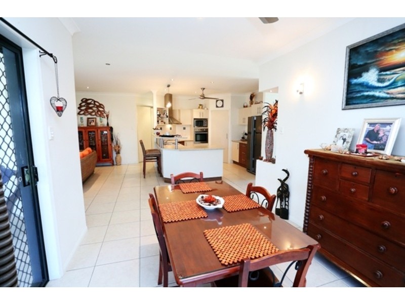 33 Dartmoor Drive, Kelso QLD 4815