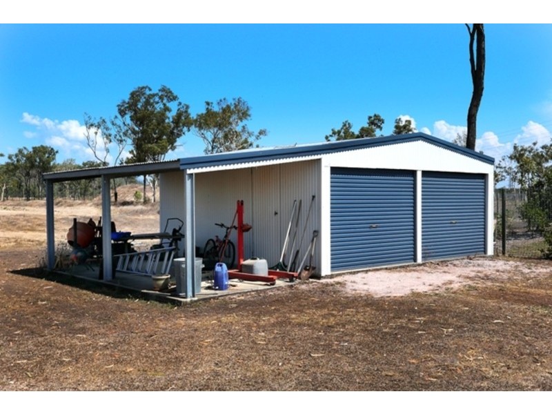 33 Dartmoor Drive, Kelso QLD 4815