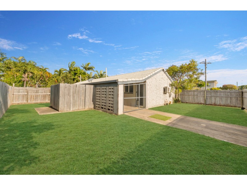 2 Wandella Street, Cranbrook QLD 4814