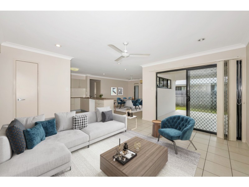 30 Aintree Avenue, Mount Low QLD 4818