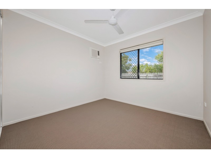 30 Aintree Avenue, Mount Low QLD 4818