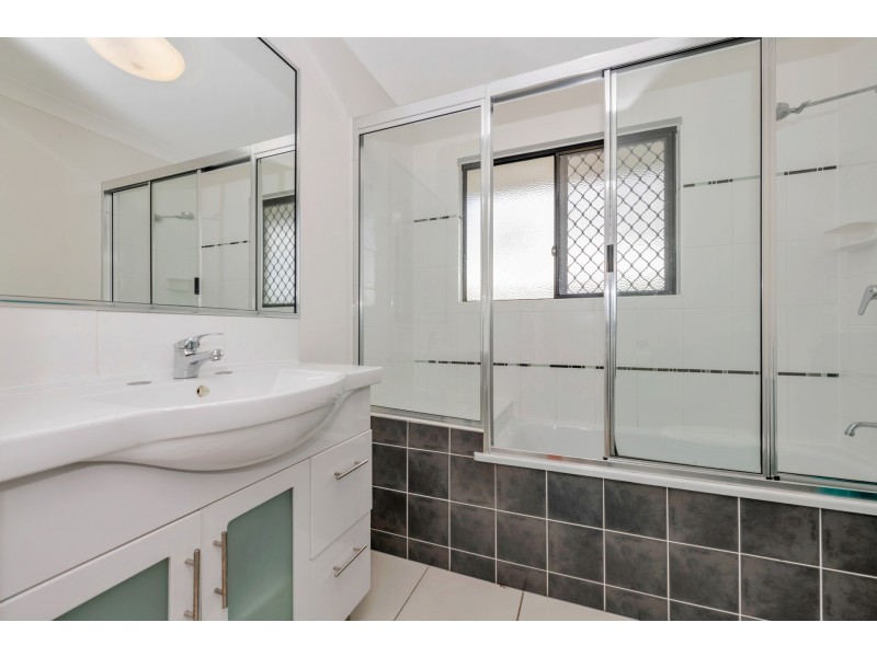 4 Richfield Court, Deeragun QLD 4818