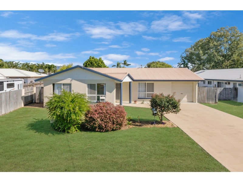 15 Leila Avenue, Rasmussen QLD 4815