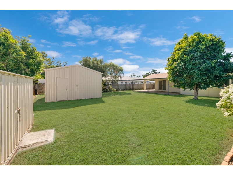 15 Leila Avenue, Rasmussen QLD 4815
