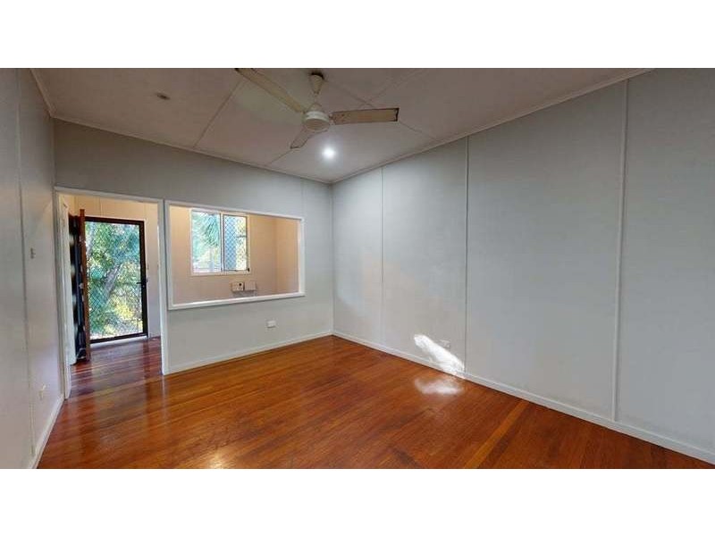 60 Ross River Road, Mundingburra QLD 4812