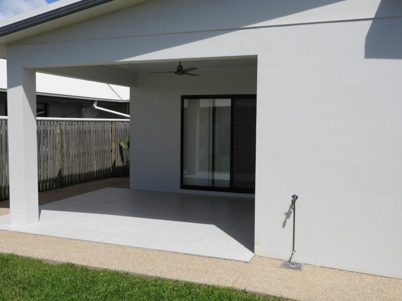 18 Sunhaven Boulevard, Burdell QLD 4818