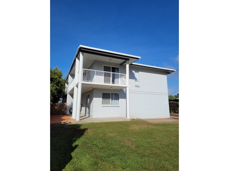 1/20 Carr Street, Hermit Park QLD 4812