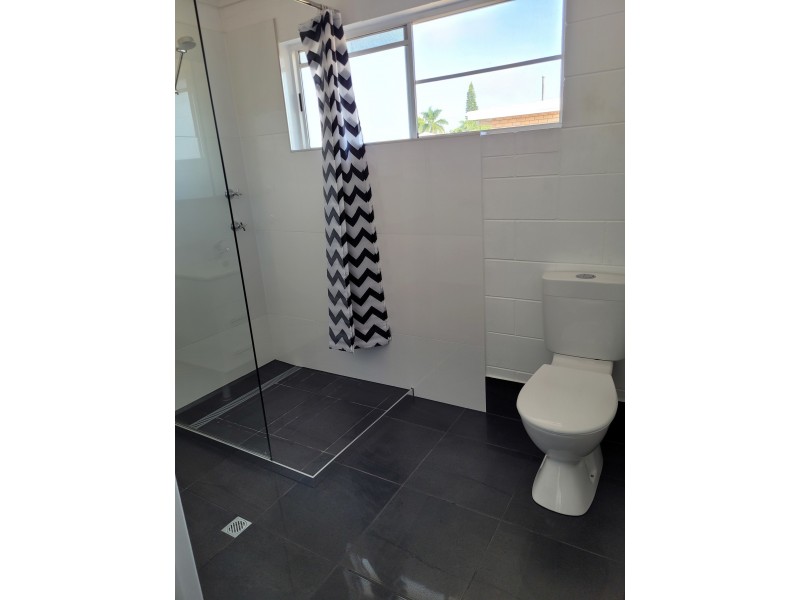 1/20 Carr Street, Hermit Park QLD 4812