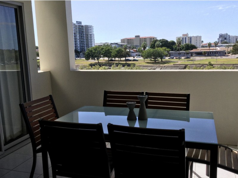38/11-17 Stanley Street, Townsville City QLD 4810