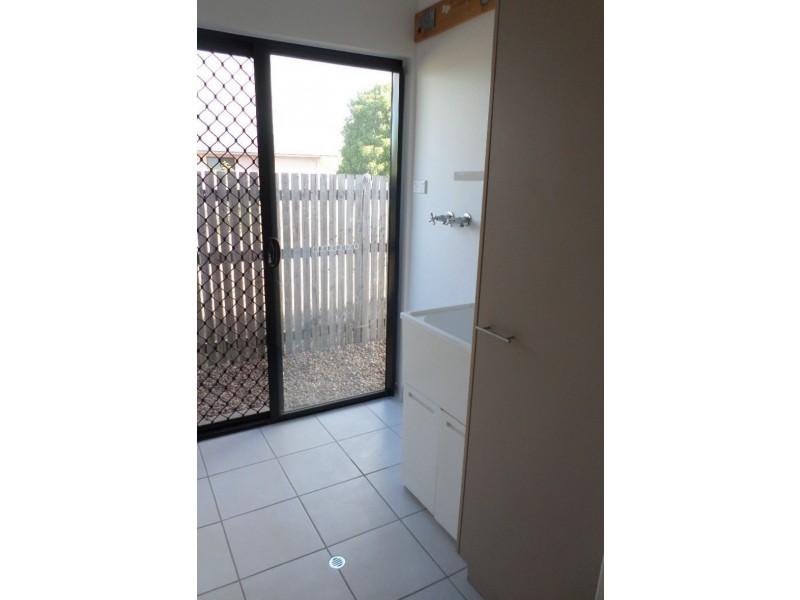 21 Firetail Pocket, Kelso QLD 4815