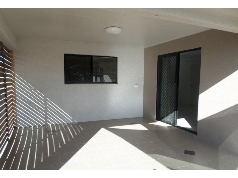 21 Firetail Pocket, Kelso QLD 4815