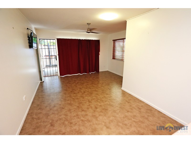 1/25 Carmody Street, Hermit Park QLD 4812